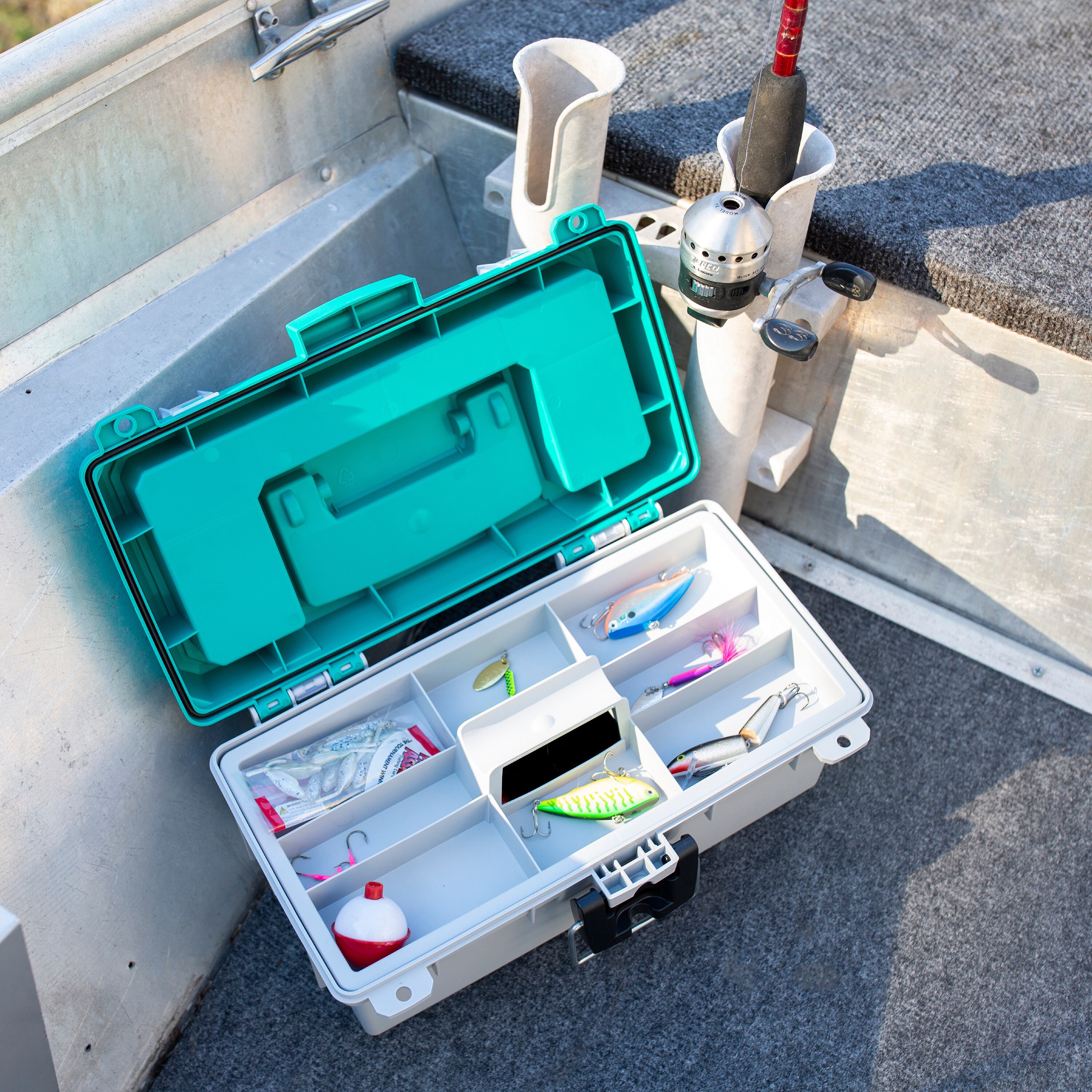 Caja de pesca Sheffield de 13 pulgadas 8 pulgadas de ancho x 6.05 pulgadas de alto x 8 pulgadas de profundidad Varios colores/acabados Caja de herramientas de plástico 12671