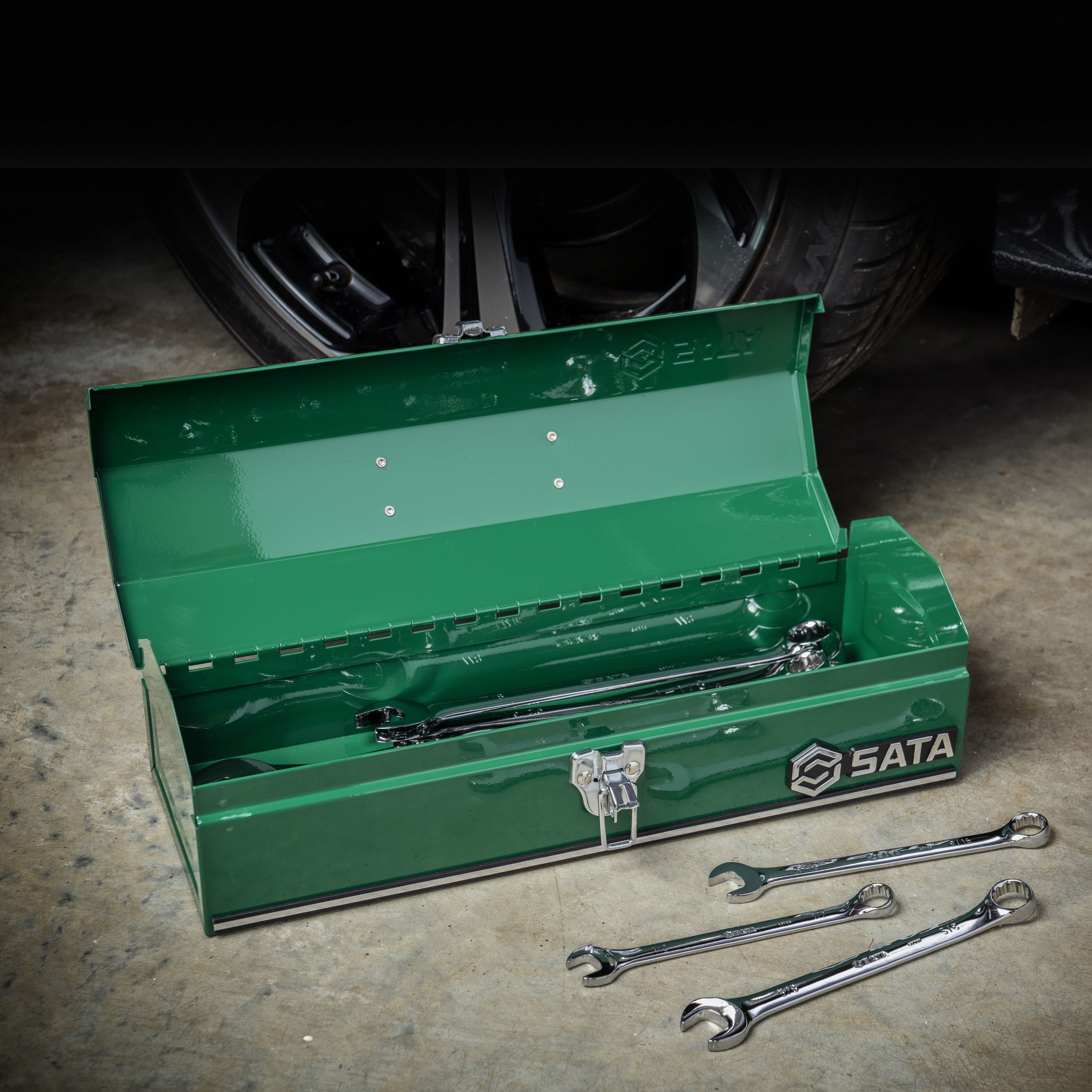Caja de herramientas de acero verde SATA de 16 pulgadas de ancho x 4.4 pulgadas de alto x 6 pulgadas de profundidad ST95115SC