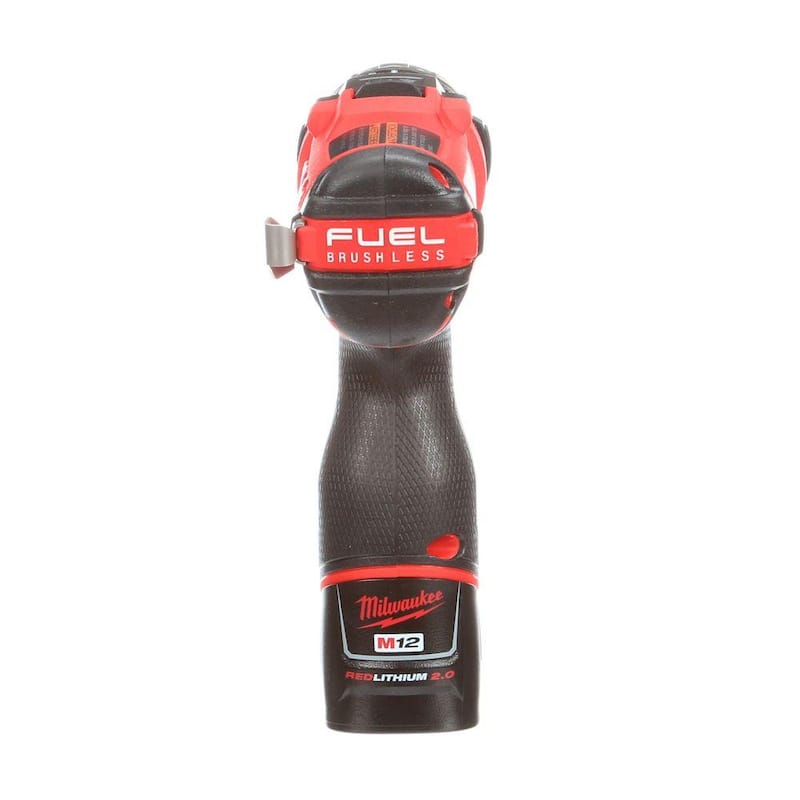 Milwaukee M12 FUEL 12V Kit de atornillador inalámbrico sin escobillas de 1/4 de pulgada con baterías de 2.0h y estuche - 2402-22