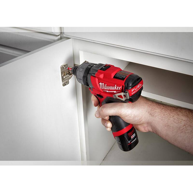 Milwaukee M12 FUEL 12V Destornillador inalámbrico sin escobillas de iones de litio de 1/4 pulgadas Hex 2 velocidades (herramienta solamente) - 2402-20
