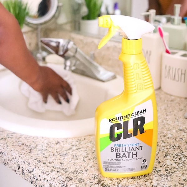 Limpiador líquido para baño con aroma fresco Clr CLR 26 oz - BK-2000