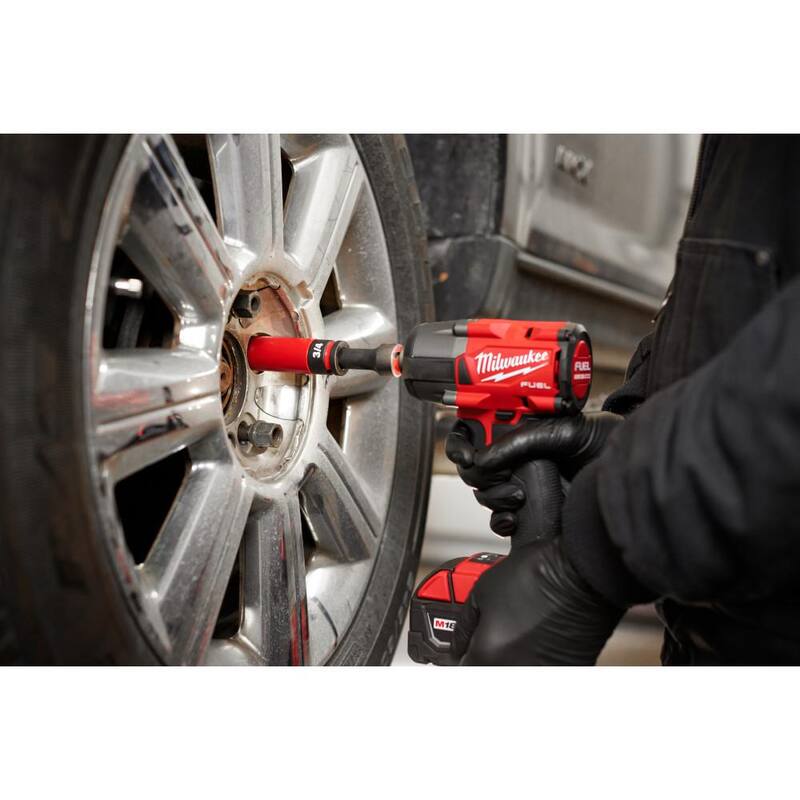Juego de puntas de impacto Milwaukee SHOCKWAVE de 1/2 pulgadas para tuercas de rueda SAE y métricas de impacto de alta resistencia y profundas (11 piezas) - 49-66-7833.