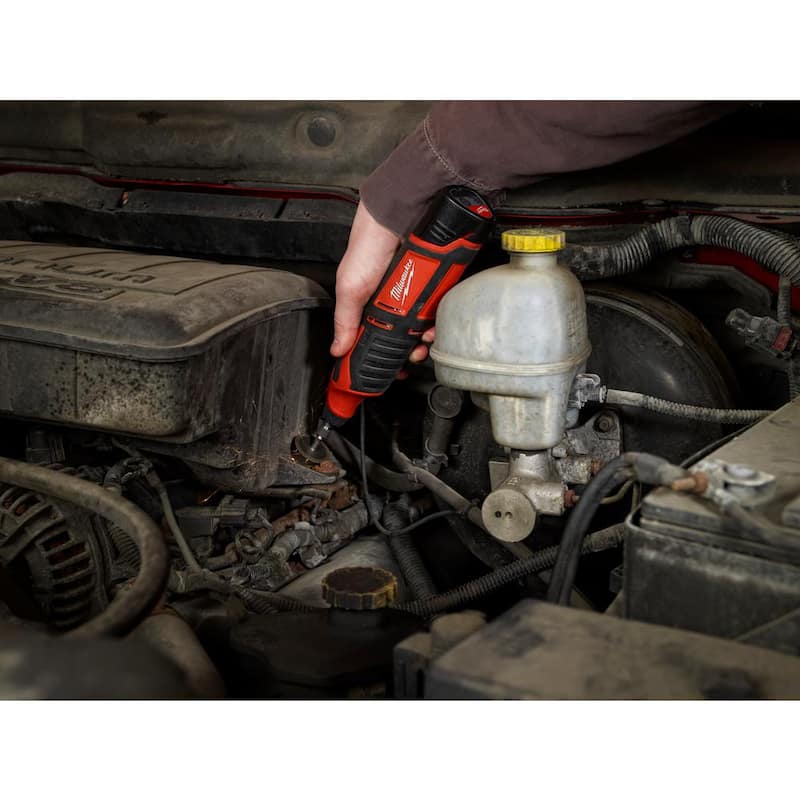 Juego de destornillador inalámbrico Milwaukee M12 12V de 1/4 de pulgada con batería de iones de litio y herramienta rotativa inalámbrica M12 de iones de litio (herramienta solamente) - 2401-22-2460-20