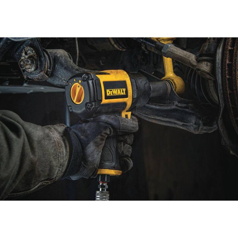 Juego de dados de impacto DEWALT de 1/2 pulgadas (30 piezas), juego de accesorios de impacto (10 piezas) y llave de impacto neumática de 1/2 pulgadas - DWMT19249773741