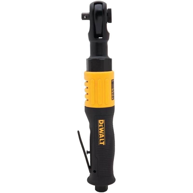 Juego de vasos de impacto de 3/8 pulgadas DEWALT (42 piezas) y trinquete neumático de 3/8 pulgadas - DWMT70776W19248