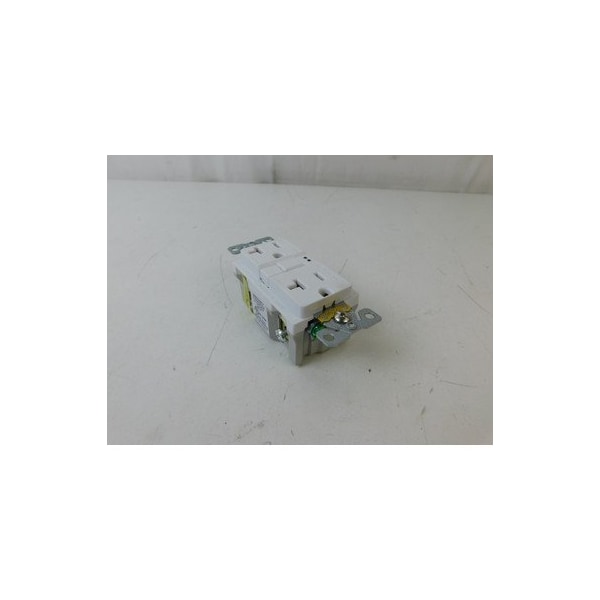 Tomacorrientes dobles GFCI Eaton 2P 20A 125V Blanco 3H  Uso rudo - SGF20W