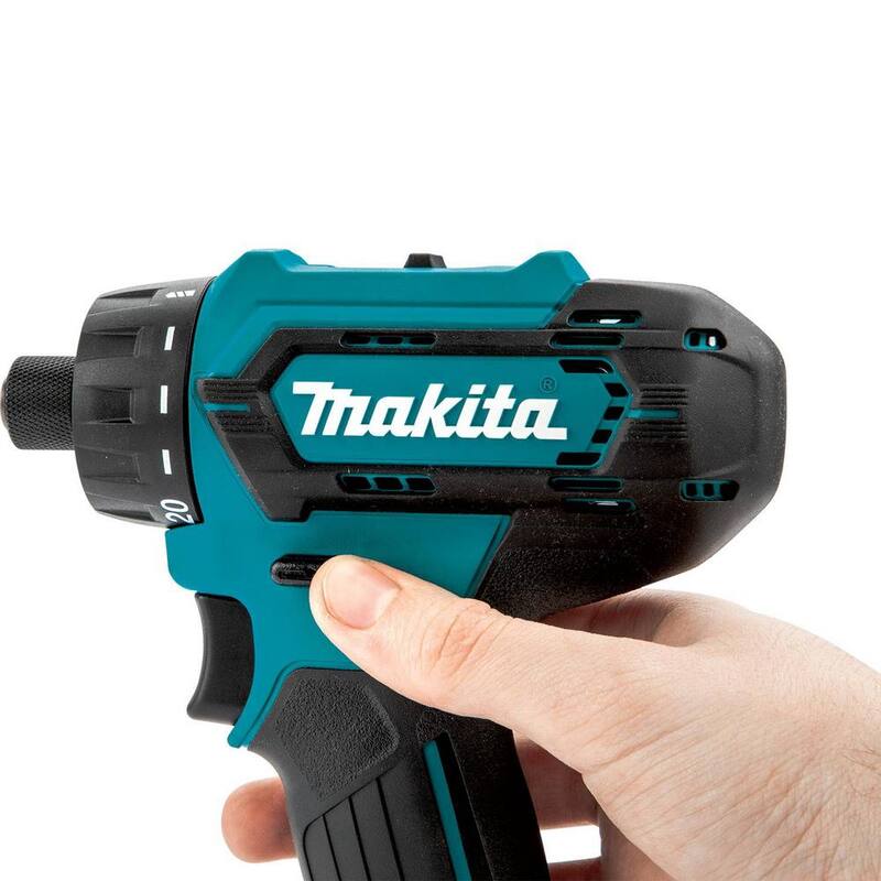 Kit destornillador inalámbrico de 12V máx CXT de iones de litio 1/4 de pulgada de Makita, 2.0Ah - FD10R1