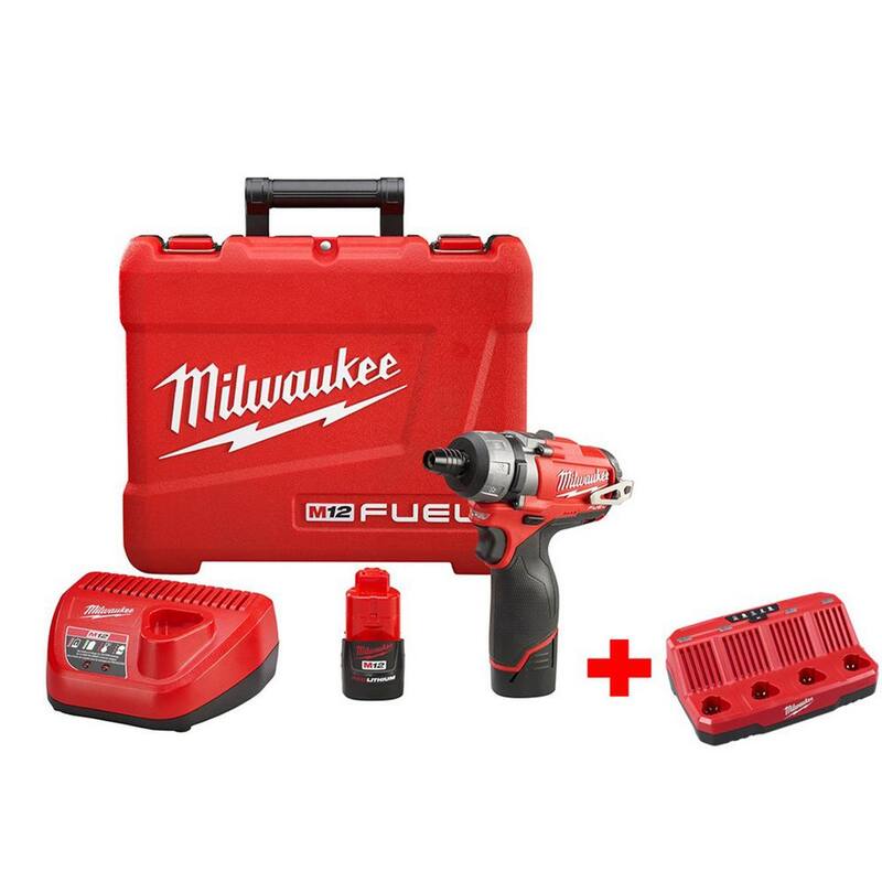 Milwaukee M12 FUEL 12-Volt Inalámbrico sin escobillas 1/4 pulgadas Hex 2-Velocidades Juego de Destornillador con Cargador Secuencial de 4 Bahías M12 - 2402-22-48-59-1204
