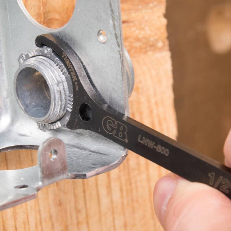 Juego de llaves para contratuerca de 3 piezas de Gardner Bender que se ajusta a contratuerca de 0.50 pulgadas, 0.75 pulgadas y 1 pulgada - LNW-3PC