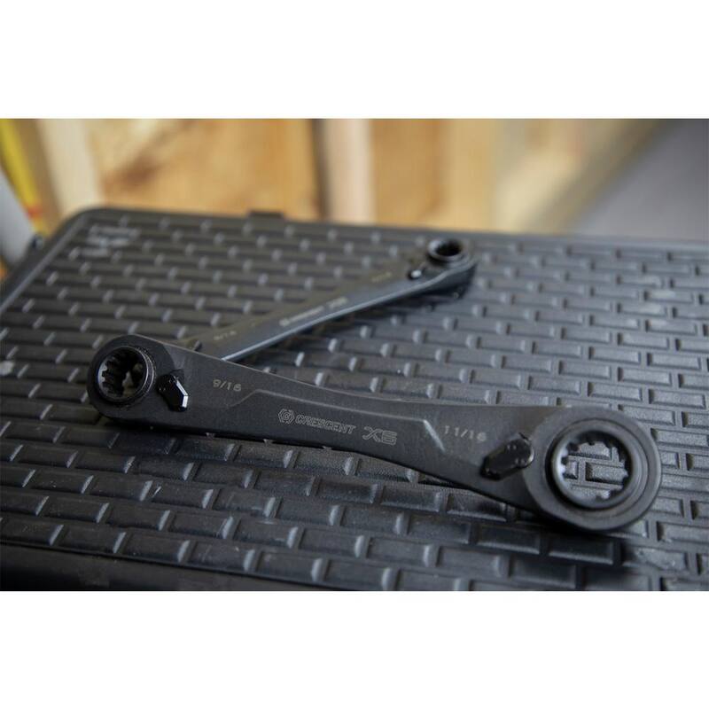 Juego de llaves de trinquete de estrias oxidadas negras Crescent X6 4 en 1 (2 piezas) - CX6DBS2
