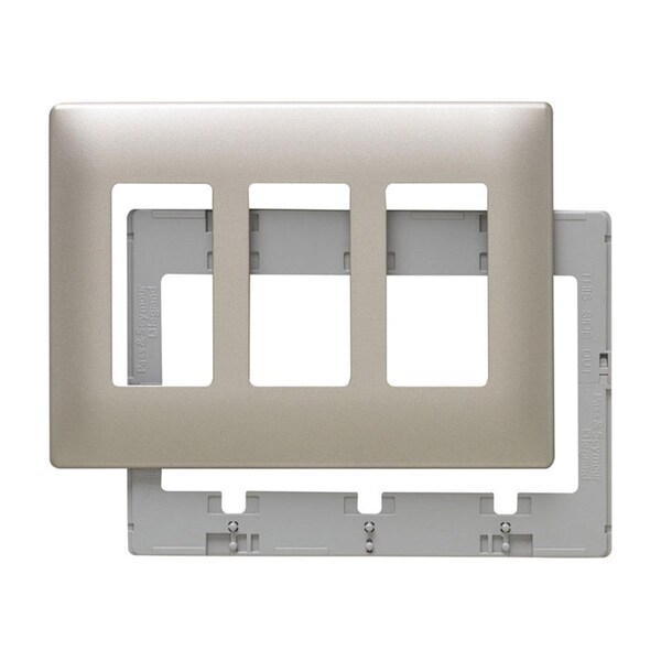 Placa de pared GFCI Rocker de plástico niquelado de 3 gang de Pass & Seymour Radiant - NE707881