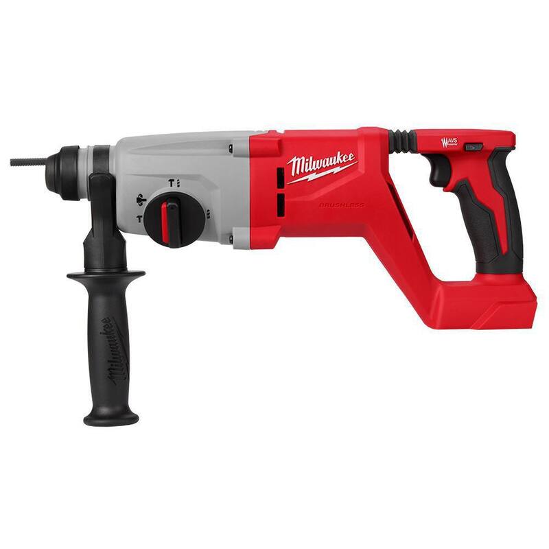 Martillo rotativo sin escobillas Milwaukee M18 18V Lith-Ion inalámbrico de 1 pulgada SDS-Plus con mango en D y batería M18 REDLITHIUM FORGE HD de 12.0 Ah - 2613-20-48-11-1813