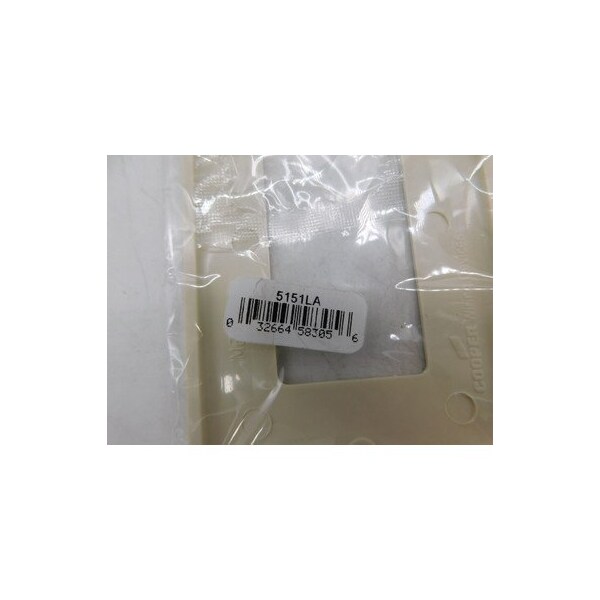 Eaton Placas y Accesorios Placa de Pared Almendra Clara 1 Gang - 5151LA