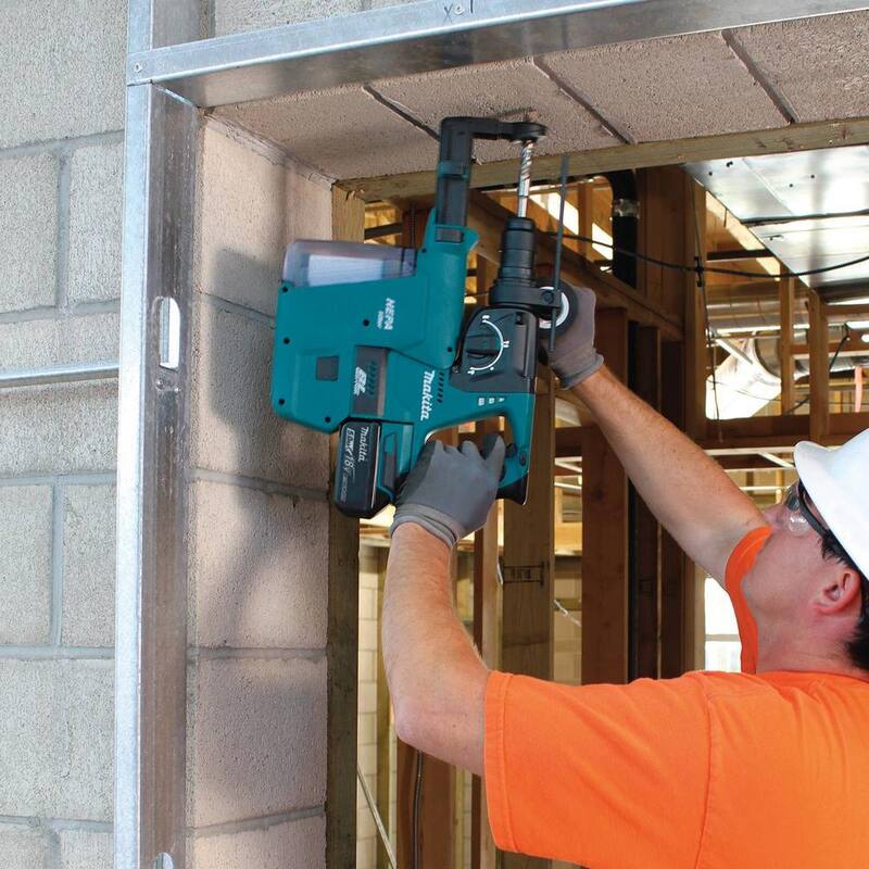 Martillo perforador rotativo inalámbrico sin escobillas SDS-Plus de 1 pulg. Makita 18V LXT Li-Ion con accesorio de aspiradora HEPA (2) baterías 5.0Ah - XRH011TX.