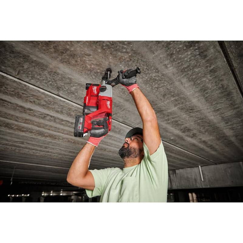 Martillo rotativo inalámbrico Milwaukee M18 18V de iones de litio sin escobillas de 1 pulgada SDS-Plus con mango en D y amoladora angular M18 FUEL - 2613-20-2889-20