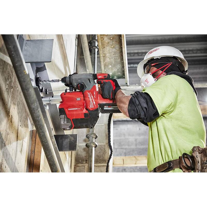 Kit de martillo rotativo inalámbrico Milwaukee M18 FUEL 18V Brushless de 1 pulgada con extractor de polvo SDS-Plus y llave de impacto de 1/2 pulgadas - 2912-22DE-2962-20