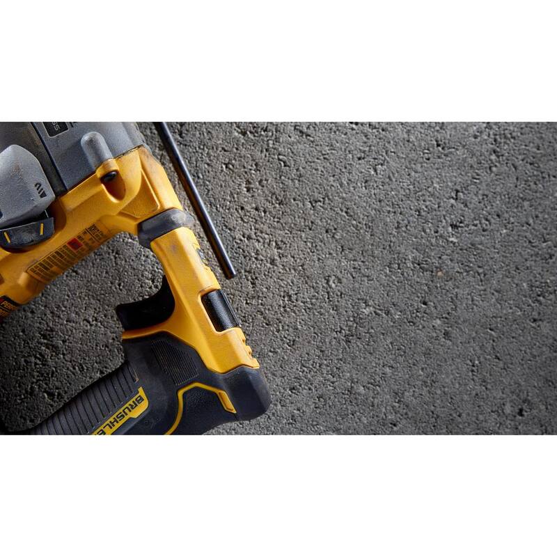 DEWALT ATOMIC 20V MAX Taladro martillo SDS Plus ultra compacto inalámbrico sin escobillas de 5/8 pulgadas (Herramienta solamente) - DCH172B