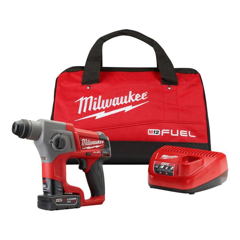 Martillo rotativo inalámbrico Milwaukee M12 FUEL de 12V con tecnología de iones de litio sin escobillas de 5/8 pulgadas SDS-Plus, incluye un kit con una batería de 4.0Ah y una bolsa - 2416-21XC.