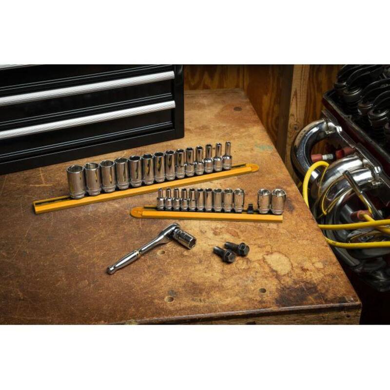 Juego de dados métricos de longitud media de 6 puntas GEARWRENCH de 1/4 in y 3/8 in (27 piezas) - 86541-06