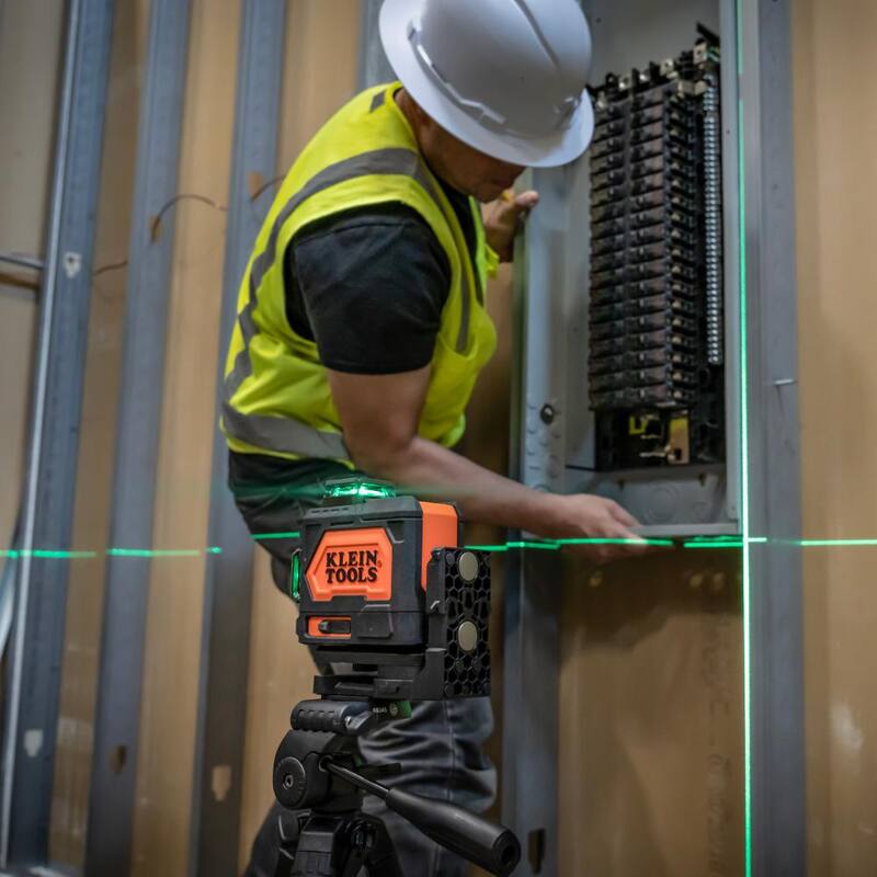 Nivel láser plano recargable autonivelante verde de Klein Tools con estuche de transporte resistente- 93PLL