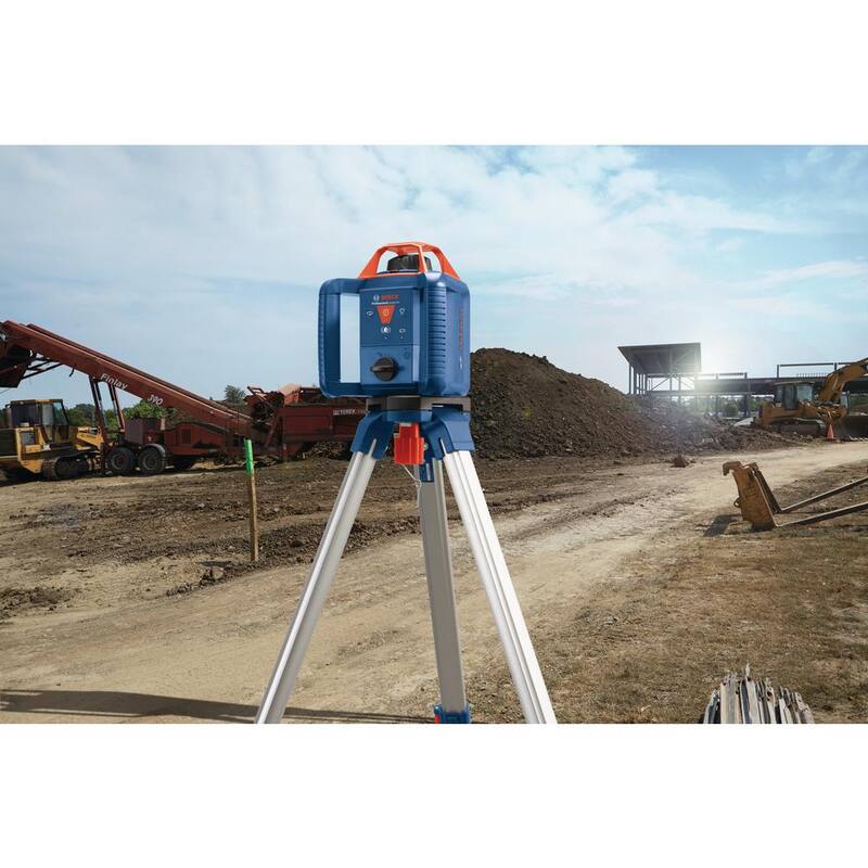 Nivel láser rotativo Bosch de 800 pies con autonivelación kit completo con estuche resistente de transporte. Reconstruido de fábrica - GRL800-20HVK-RT.