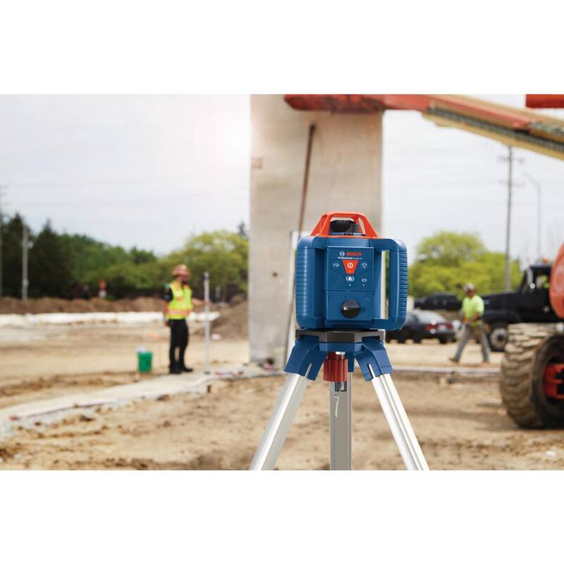 Nivel láser rotativo Bosch de 800 pies con autonivelación kit completo con estuche resistente de transporte. Reconstruido de fábrica - GRL800-20HVK-RT.
