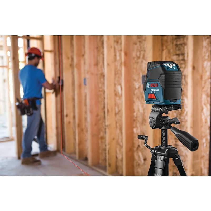 Nivel láser de líneas cruzadas de 65 pies con puntos de plomada, autonivelante, incluye estuche rígido y soporte de precisión - GCL 2-160 de Bosch