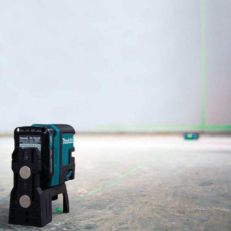Kit de láser verde auto nivelante de línea cruzada/4 puntos Makita 12V máx CXT (2.0 Ah) - SK106GDNAX