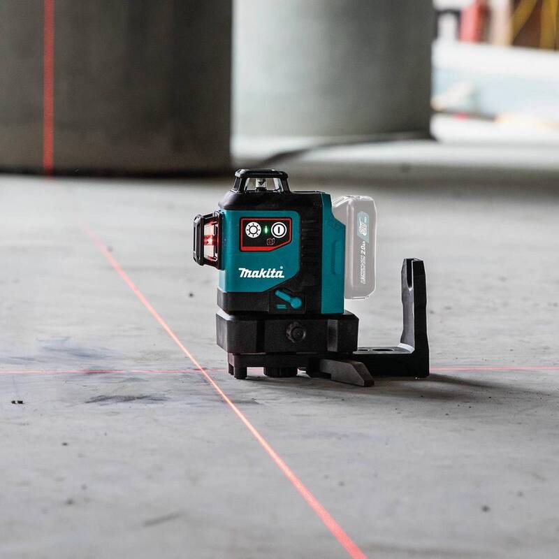 Nivel láser rojo Makita 12V max CXT inalámbrico de iones de litio autonivelante de 360 grados en 3 planos (Herramienta solamente) - SK700D