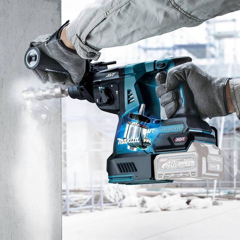 Martillo rotativo inalámbrico Makita 40V Max XGT sin escobillas de 1-1/8 pulgadas, con mandril intercambiable, compatible con AWS (Herramienta Únicamente) - GRH02Z