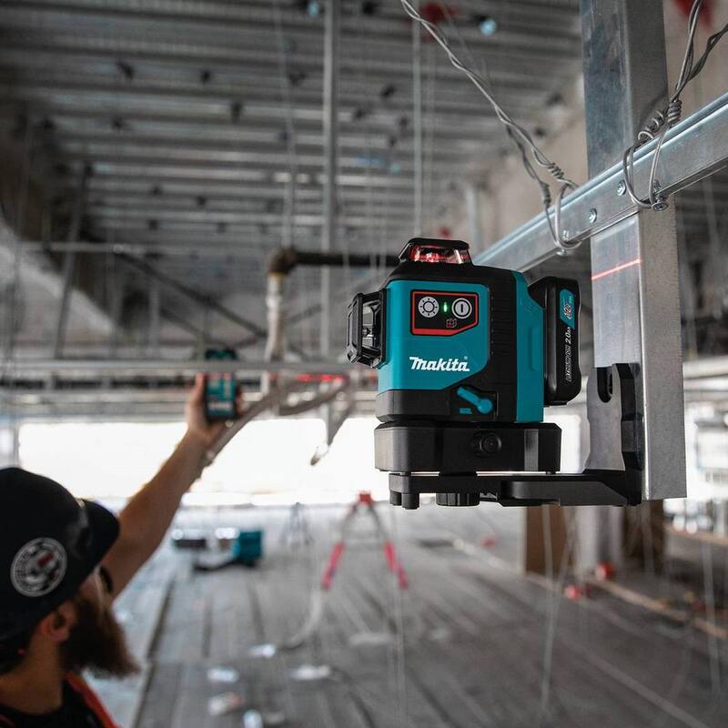 Kit de nivel láser rojo autonivelante de 360 grados de 3 planos Makita 12V máx CXT de iones de litio inalámbrico (2.0Ah) - SK700DNAJ