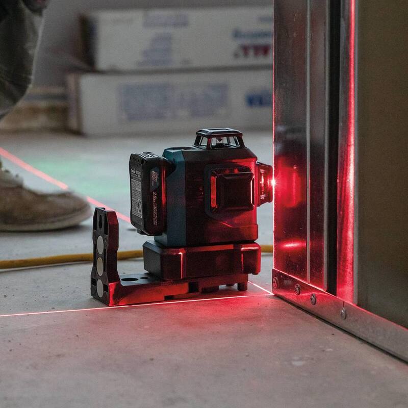 Kit de nivel láser rojo autonivelante de 360 grados de 3 planos Makita 12V máx CXT de iones de litio inalámbrico (2.0Ah) - SK700DNAJ