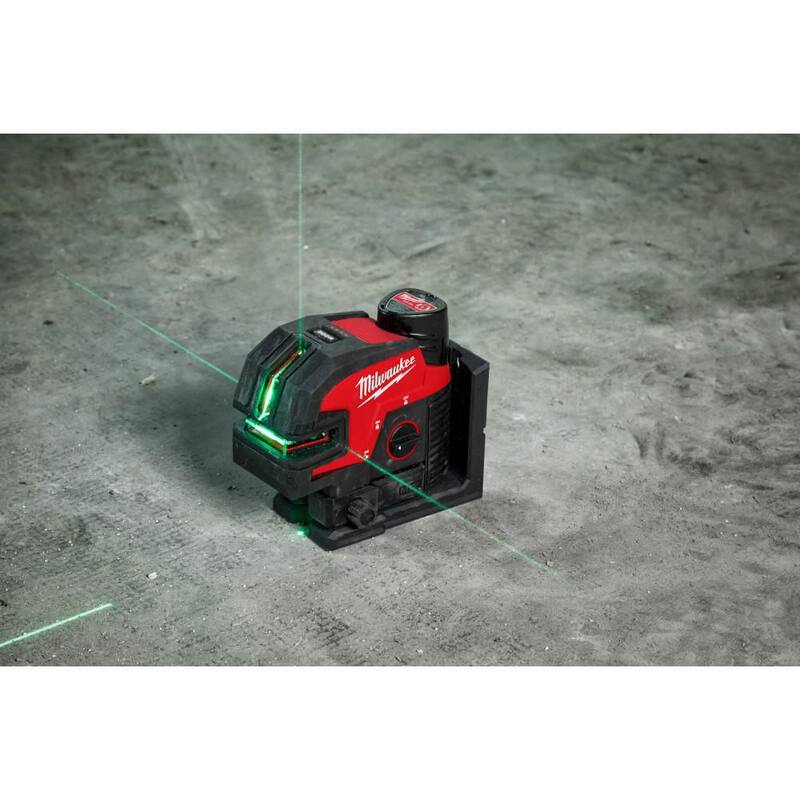 Kit nivel láser verde de líneas cruzadas y 4 puntos Milwaukee M12 de 12 voltios con medidor de distancia láser de 150 pies - 3624-21-48-22-9802
