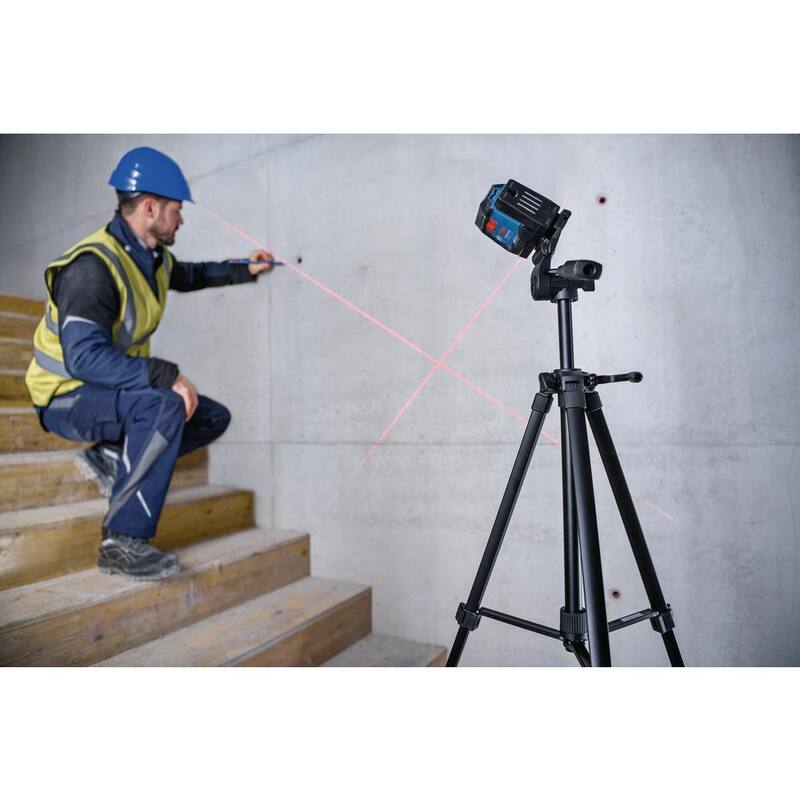Bosch 50 pies. Nivel láser de líneas cruzadas autonivelante de haz rojo de doble poder con trípode compacto de altura ajustable - GLL50-20+BT150