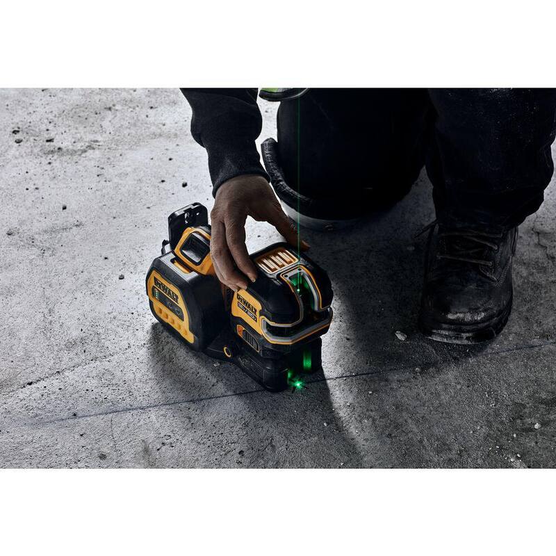 Kit de nivel láser cruzado verde inalámbrico DEWALT 20V Max de iones de litio, (1) batería de 2.0Ah, cargador y estuche TSTAK - DCLE34220G