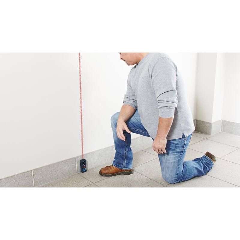 Herramienta de medición de distancia con cinta láser Bosch Blaze de 165 pies, pantalla a color y batería de iones de litio de 3.7 voltios y 1.0 Ah con carga USB - GLM16522+GLMBAT
