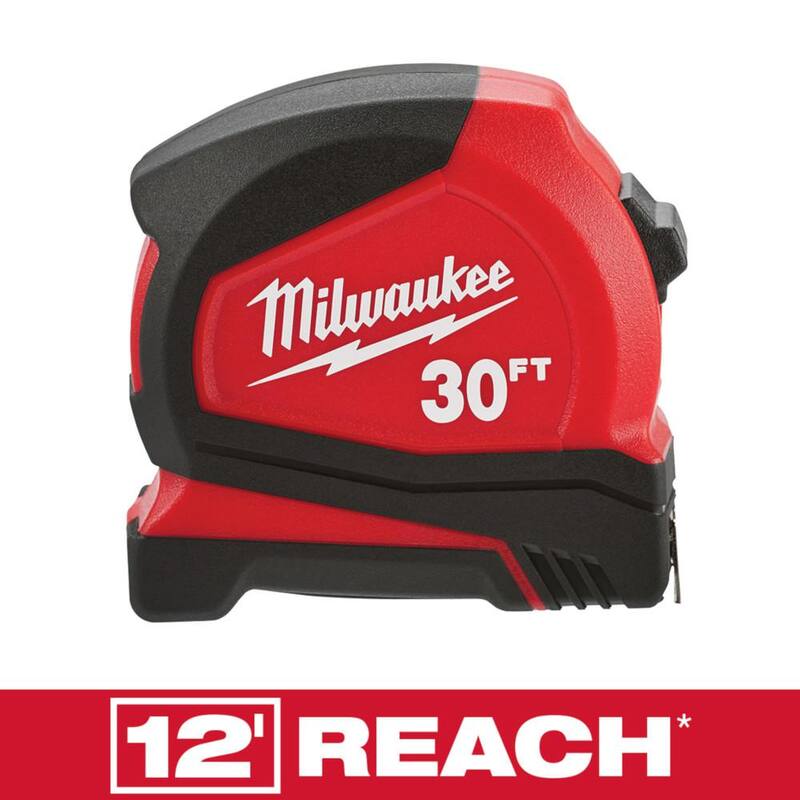 Cinta métrica de 30 pies Milwaukee Compact con escala fraccionaria y 9 pies de alcance - 48-22-6630.