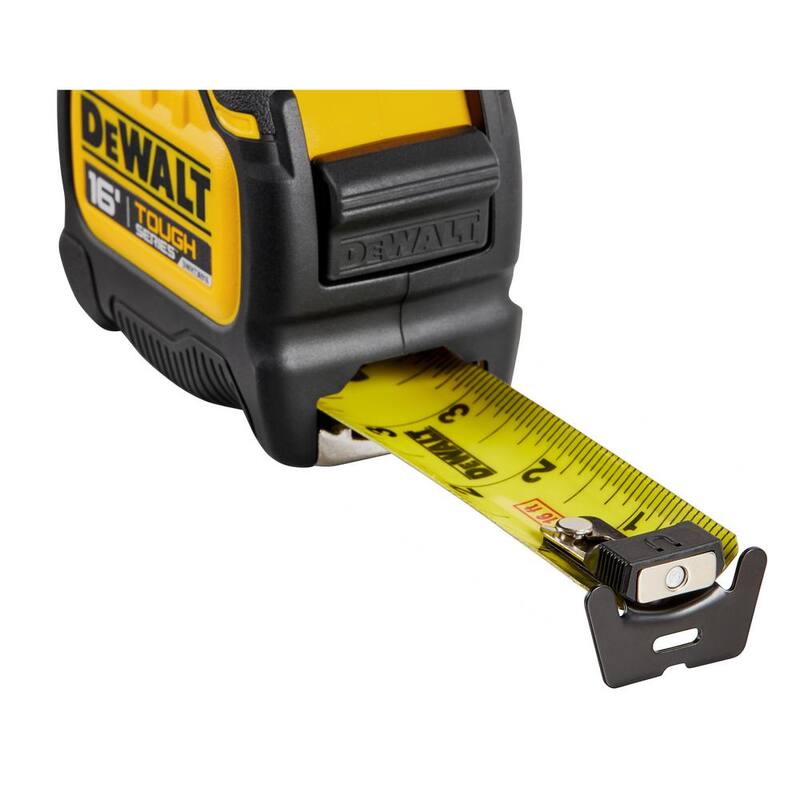 Cinta Métrica Resistente DEWALT 16 pies x 1-1/4 pulgadas - DWHT36916S