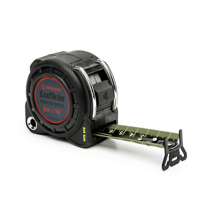 Cinta métrica de doble cara Crescent Lufkin 1-3/16 in. x 5 m/16 ft. Shockforce Nite Eye G1 - L1116CMEB-02