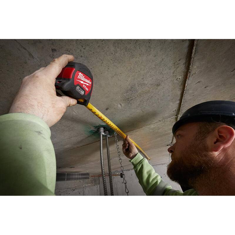 Milwaukee 25 ft. x 1.3 in. Gen II STUD Cinta Métrica Magnética con 14 ft. de Resalte y Escuadra de Recorte de 4-1/2 in. - 48-22-9725M-MLSQ040