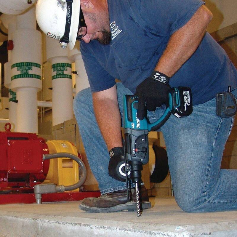 Rotomartillo inalámbrico SDS-Plus de concreto/mampostería Makita 18V LXT de 7/8 pulgadas con batería de iones de litio (Sólo la Herramienta) - XRH03Z.