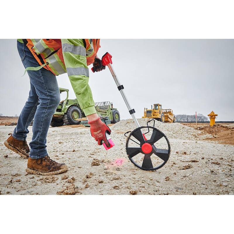 Rueda medidora digital de 12 pulgadas de Milwaukee con cinta métrica de bloqueo automático compacta de 25 pies - 48-22-5112-48-22-6825