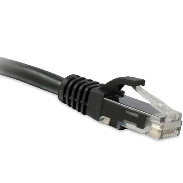 Cable de conexión Enet Cat5E Negro de 8 pies con bota moldeada sin enganches (UTP) - C5E-BK-8-ENC