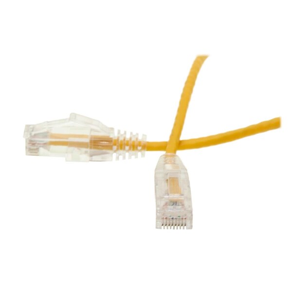 Cable Ethernet Cat6 delgado de 25 pies con moldeado a prueba de enganches, amarillo