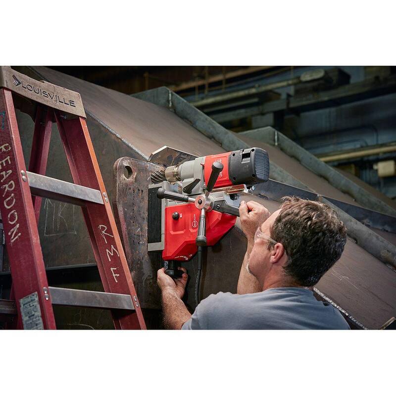 Equipo de Taladro Magnético Milwaukee de 13 Amperes y 1-5/8 pulgadas - Kit 4274-21