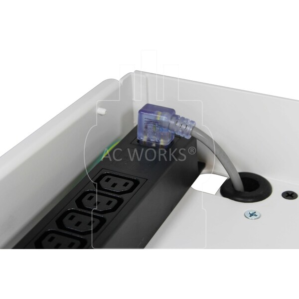 Cable de alimentación tipo hospitalario de grado médico de 15 amperios y 20 pies con conector IEC C13 en ángulo izquierdo - MD903