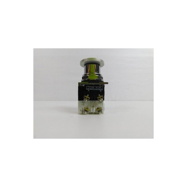 Eaton Pushbutton Illuminated 120V 2 Position Red NEMA 3/3R/4/4X/12/13 PushPull LED - 10250T597LRH2A-1X