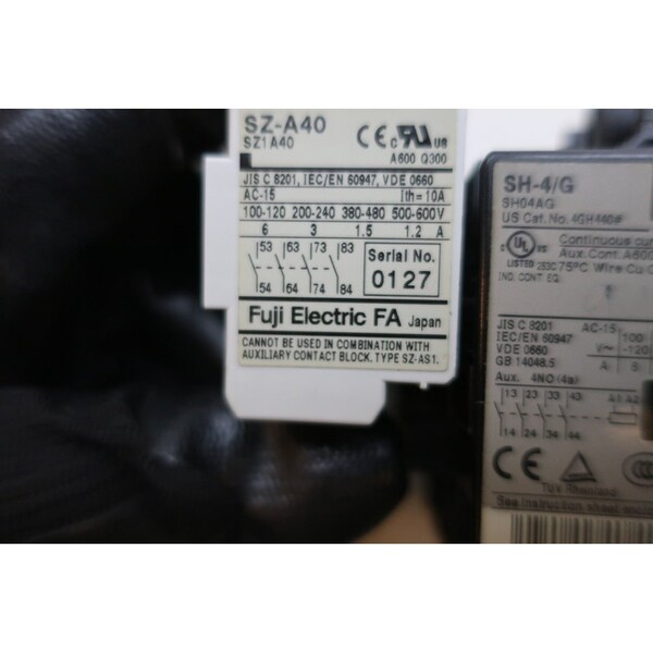 Contactor de otros amperios 24V-CD 10A de Fuji Electric - 4GH440M