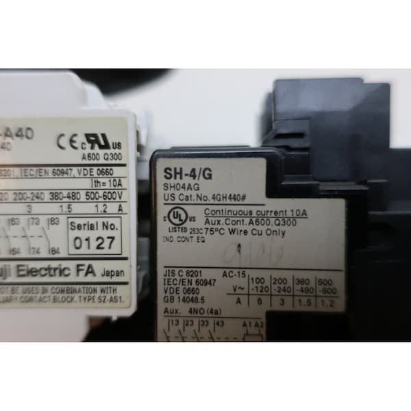 Contactor de otros amperios 24V-CD 10A de Fuji Electric - 4GH440M
