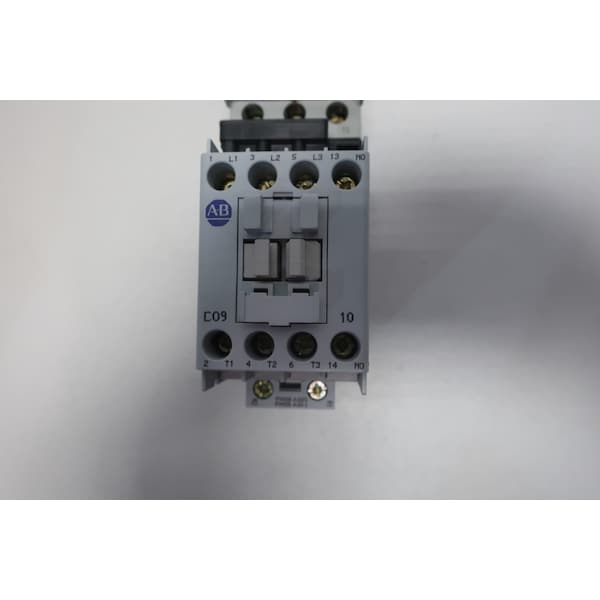 Arrancador combinado de 5KW de 3 fases 2.5-4A AMPs 120V-AC - 190E-AND2-CB40C